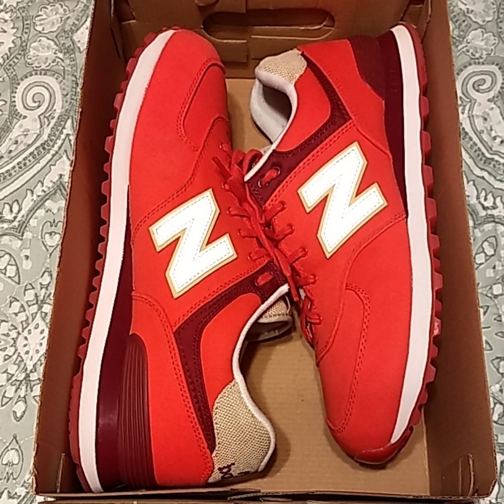 Brand new New Balance ML574RTC